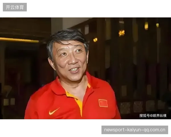 宫鲁鸣发狠了：从“小鱼”到“狂飙”——如何在职场中逆风而上，不被“狂飙”摧毁